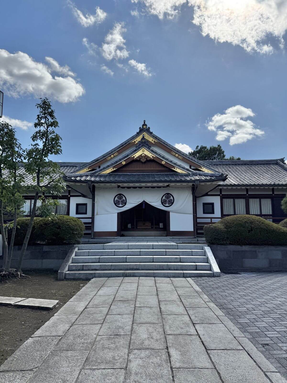 本堂